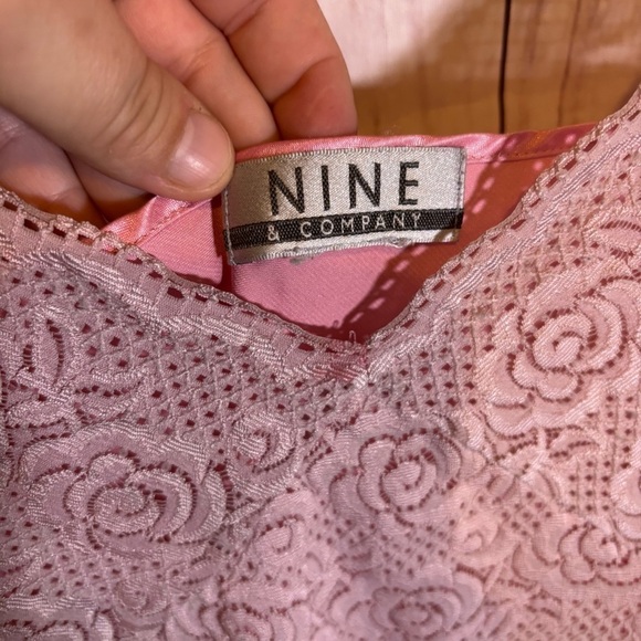 Vintage Nine and CompanyElegant Pink floral Lace Trim Chemise Slip Dress Large - Picture 5 of 6